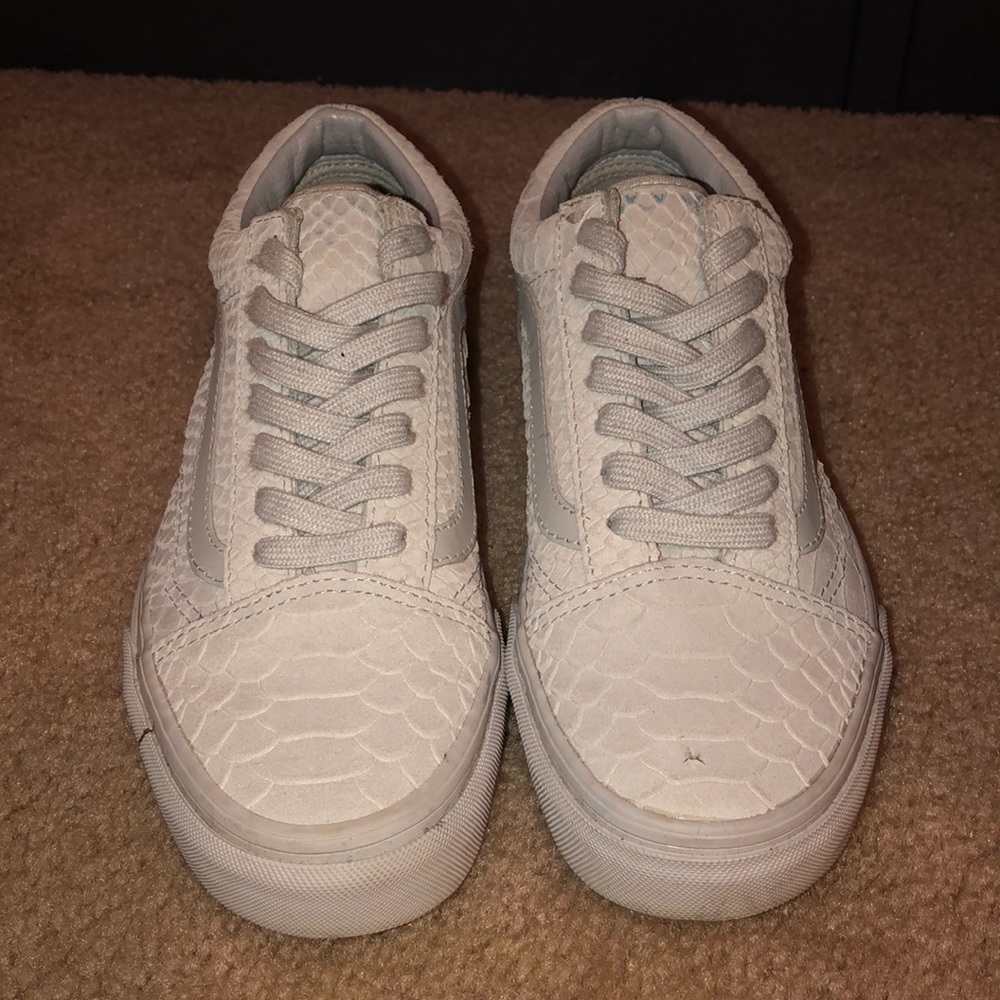 White python texture Vans